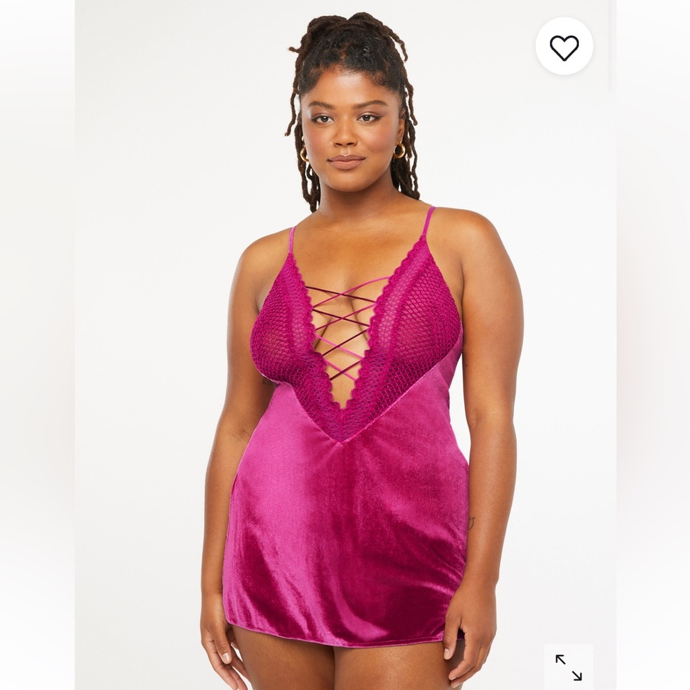 Savage Fenty Velvet Vixen slip